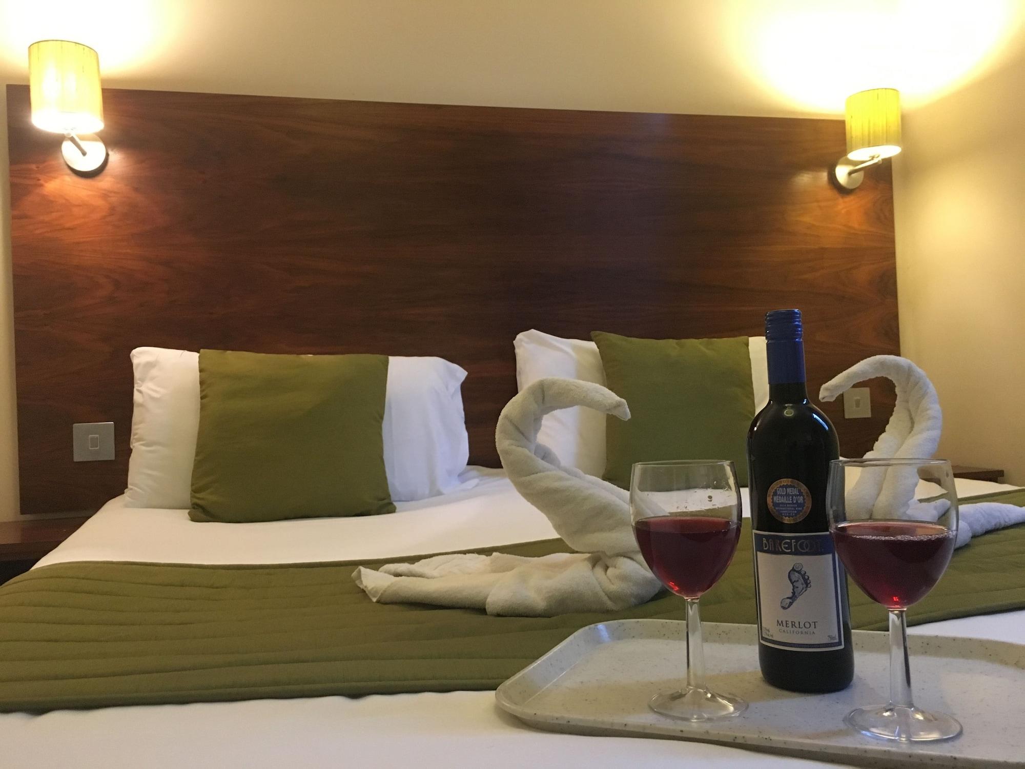 Stockwood Hotel - Luton Airport Εξωτερικό φωτογραφία